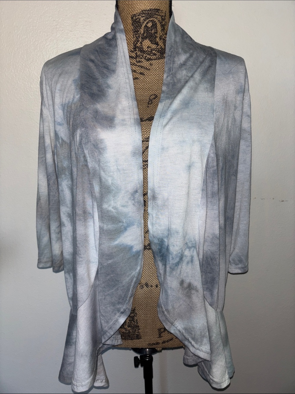 Mofavor Sz L Light Grays & Teal Tie-Dye Open Cardigan